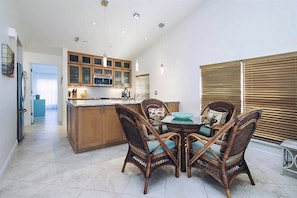Private kitchen - Blue Gulf 201 (Sanibel)