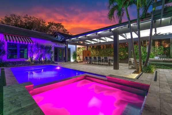 Außenpool, beheizter Pool