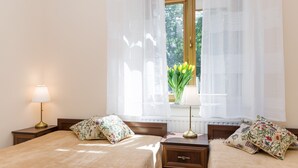 Apartemen Comfort | 2 kamar tidur, brankas, setrika/meja setrika, dan Wi-Fi gratis