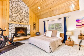 5 makuuhuonetta, silitysrauta/-lauta, ilmainen Wi-Fi, vuodevaatteet