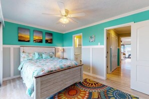 1 bedroom, iron/ironing board, WiFi, bed sheets - Pool! First row from beach front with 2 Private Balconies (Carolina Beach)