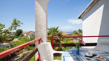 Family Apartment, Multiple Bedrooms (Apartman Brankica 3 Island Krk) | Balcony