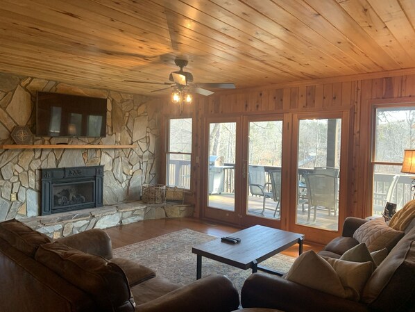 Smart TV, fireplace, foosball, table tennis