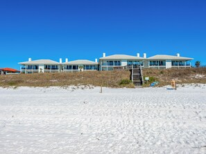 Exterior - On the Beach, Ground Floor, Heated Pool (Santa Rosa Beach)