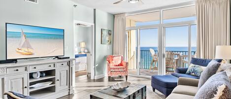 Smart TV, DVD player