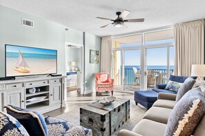 Smart TV, DVD player