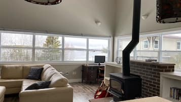 Smart TV, video games, DVD player, books