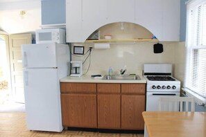 Microwave, coffee/tea maker