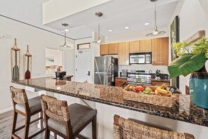 Fridge, microwave, oven, stovetop - Grand Champions 163 2BD Wailea Condo w AC Pool Close to Beach (Kihei)