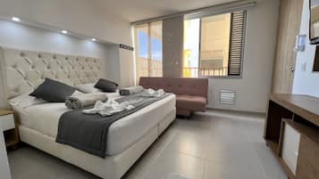 Egyptian cotton sheets, premium bedding, down duvets, pillow-top beds