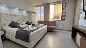 Estudio básico, 1 cama de matrimonio grande | 1 dormitorio, sábanas de algodón egipcio, ropa de cama de alta calidad