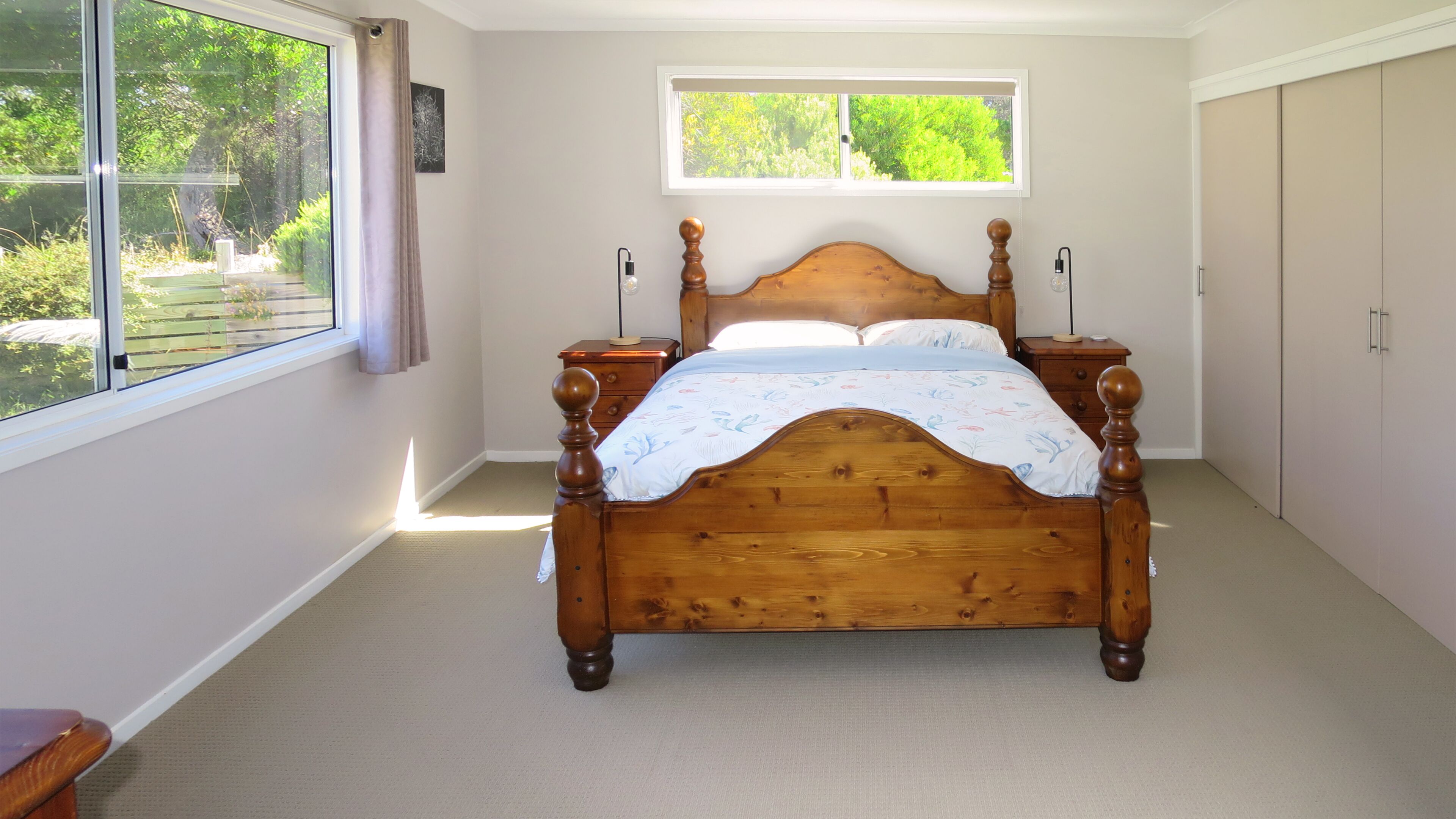 Dolphin Shores - A very private beachfront oasis with separate games room. — image 13