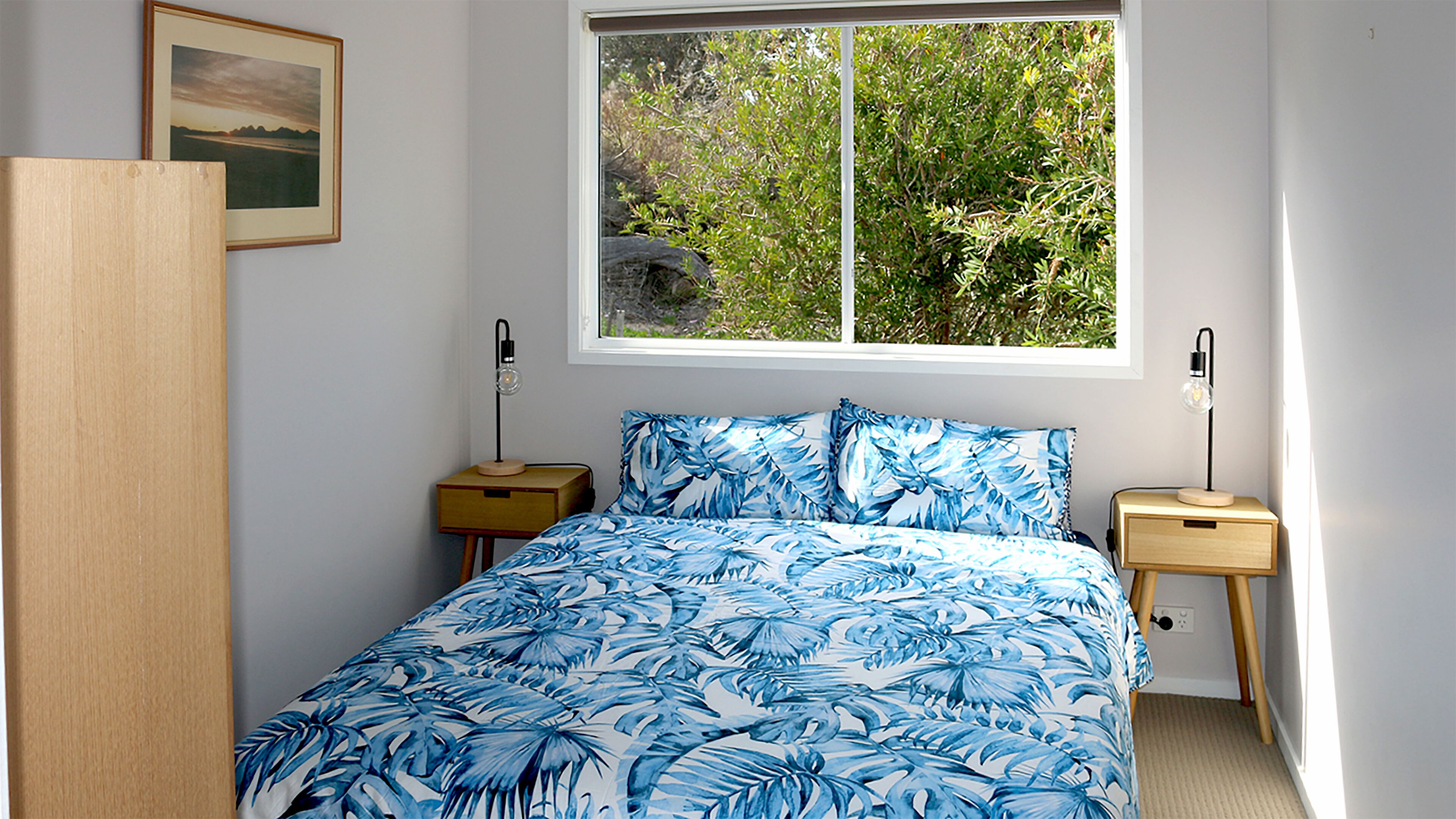 Dolphin Shores - A very private beachfront oasis with separate games room. — image 16