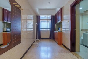 Interior - Sunny Private Apt of Grand Continental (Guangzhou)