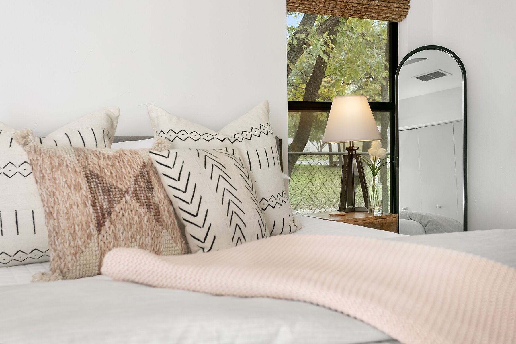 3 chambres, fer et planche à repasser, Wi-Fi gratuit, draps fournis
