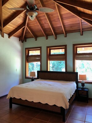 4 habitaciones, wifi y ropa de cama 