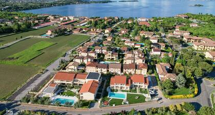Villa Meri Lake by Garda FeWo