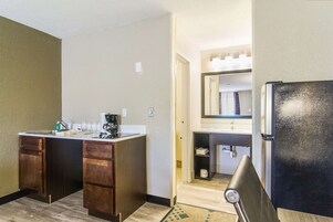 Suite, 2 Queen Beds, Non Smoking (Efficiency) | Desk, iron/ironing board, free WiFi, bed sheets