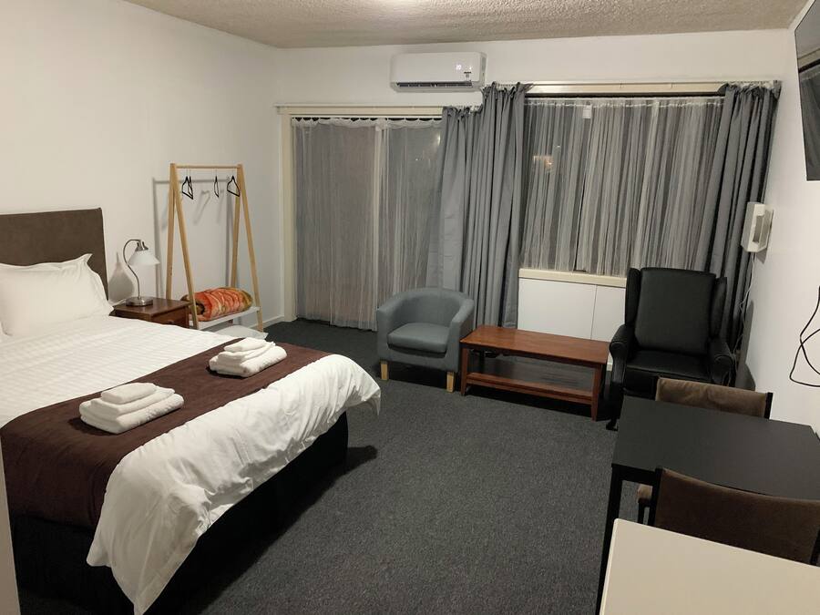Desk, laptop workspace, iron/ironing board, WiFi (free)