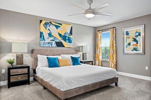 6 室のベッドルーム、アイロン / アイロン台、WiFi (無料)、ベッドシーツ