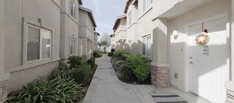 GATED 2 Bedroom/1.5 Bath Townhome FURNISHED 