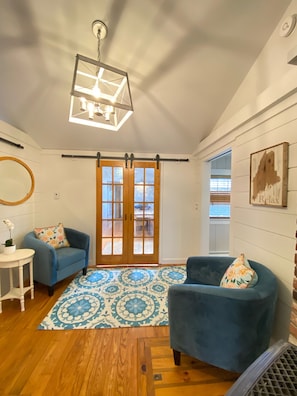 Interior - Relax at our Shack! Walk to Oqunquit/Moody Beach (Wells)