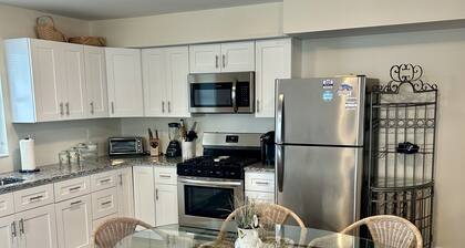 Penthouse Ocean View - Stroll to fun at Seaside Heights Boardwalk & Beach