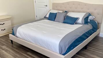 4 habitaciones, tabla de planchar con plancha y wifi gratis