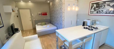 مكواة/لوح كي وواي فاي