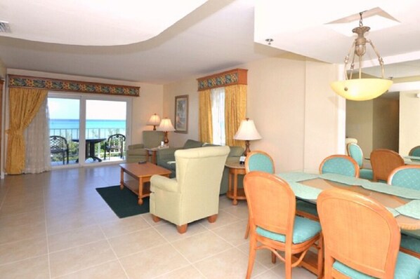 Televisión y reproductor de DVD 