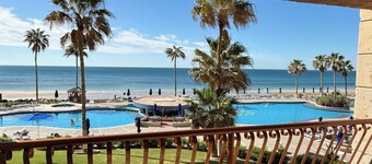 MODERN 1 BEDROOM OCEANFRONT CONDO WITH BREATHTAKING VIEWS 🌴SONORAN SUN RESORT🌴