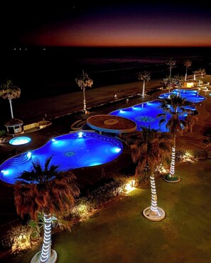 Outdoor pool, a heated pool