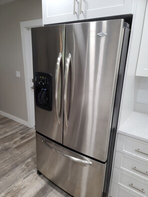 Interior - Quiet Neighborhood and close to all Tampa offers (Tampa)