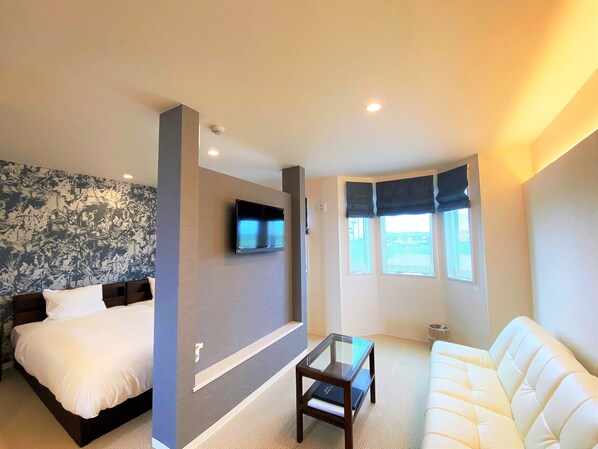 In-room safe, desk, free WiFi - ecot Sunayama Beach (Miyakojima)