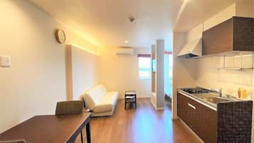Maisonette, Non Smoking | Living area