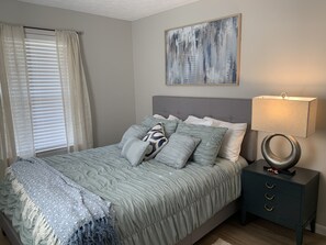 3 chambres, fer et planche à repasser, Wi-Fi gratuit, draps fournis