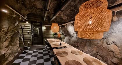 2 Bed Retreat - Sleeps 4 - Pets - Parking - Wifi