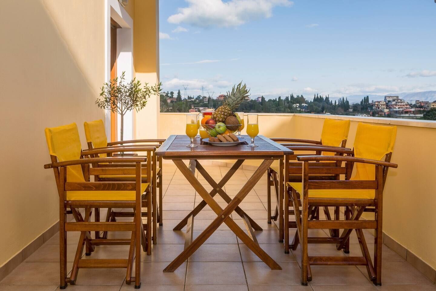 تناول الطعام بالخارج