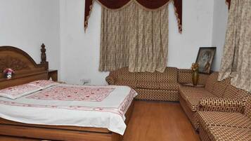 6 chambres, Wi-Fi, draps fournis