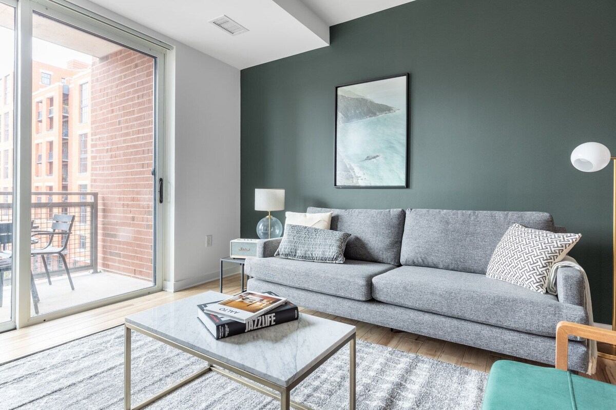 Smart NoMa 1BR w/ Gym, Doorman, Garden, nr. Capitol Hill, by Blueground