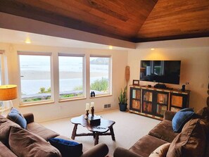 Televisión y reproductor de DVD