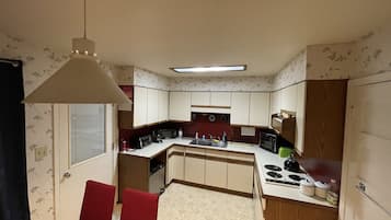 Microwave, stovetop, coffee/tea maker, electric kettle
