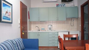 Unclassified image, 5 of 15, button - Simplistic Apartment in Piran With Terrace (Piran)