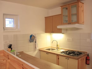 Fridge, oven - Cosy Apartment in Bohinjska Bistrica With Balcony (Bohinj)
