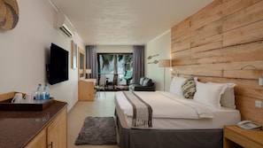 Ropa de cama de alta calidad, sistema de insonorización y wifi gratis