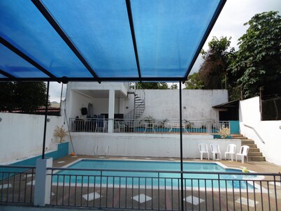 Espléndida Casa Quinta en Carmen de Apicalá