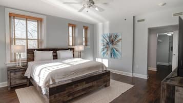 2 makuuhuonetta, silitysrauta/-lauta, Wi-Fi, vuodevaatteet