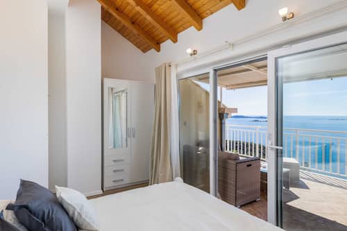 Apartment (Two Bedroom Apartment with Balcony)