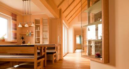 Dachgeschosswohnung Claudia - Familien-Ferien-Wohnung by Holzbau Keller