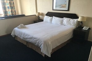 Room - Beach Hotel (Durban)